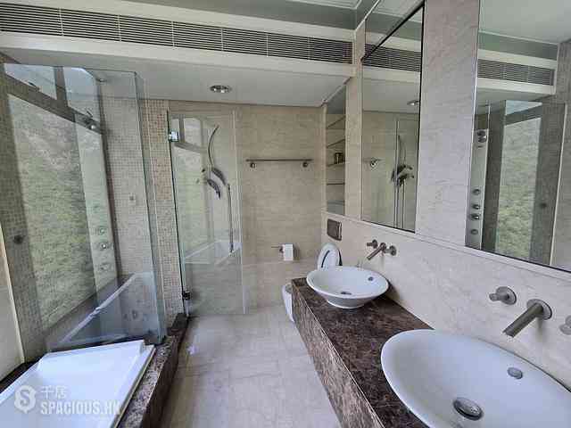 Repulse Bay - Grosvenor Place 10