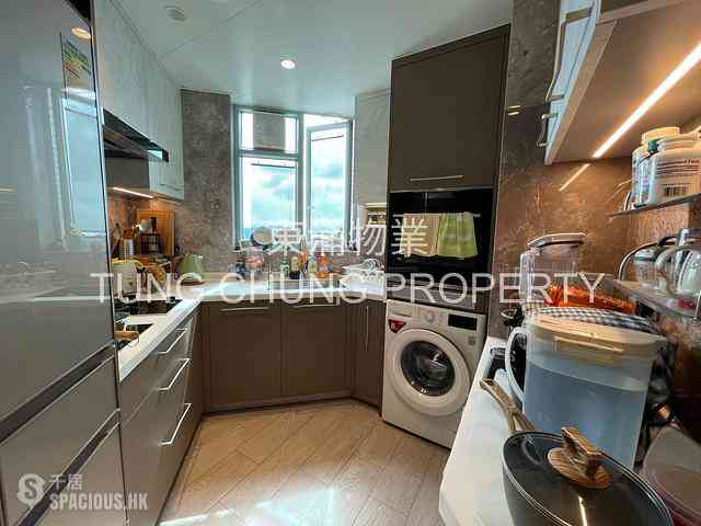 Tung Chung - Caribbean Coast Phase 1 Monterey Cove Tower 5 07