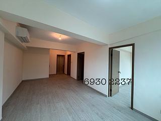 Wan Chai - Wing Cheung Mansion 09