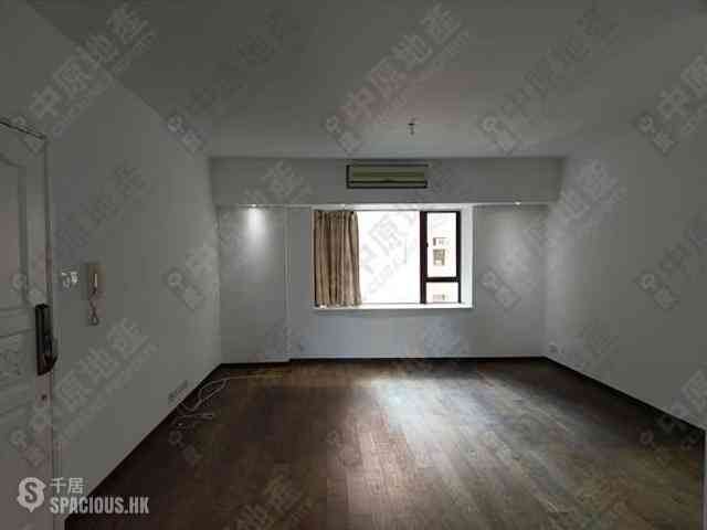 Mid Levels Central - Robinson Heights Block 2 01