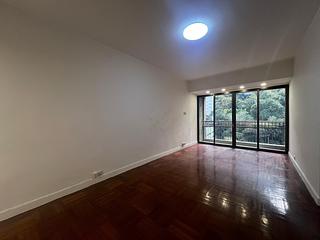 Mid Levels Central - Merry Court 02