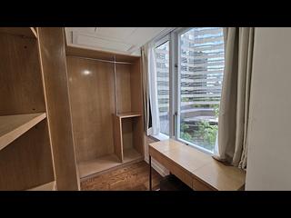 Wan Chai - Convention Plaza Apartments 06