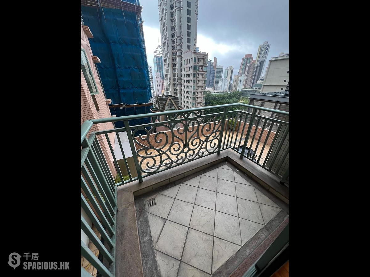 Sai Ying Pun - Bon-Point 01