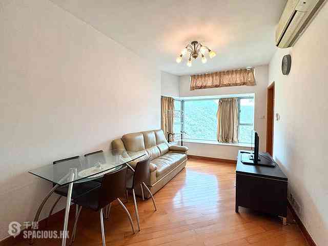 Tung Chung - Coastal Skyline 01