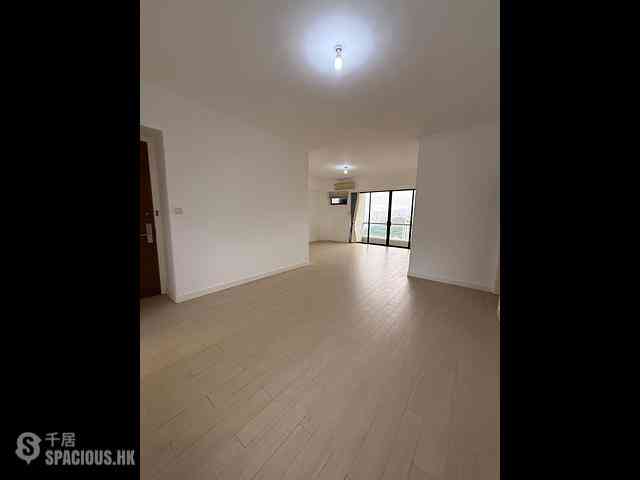 Jardines Lookout - Cavendish Heights Block 3 10