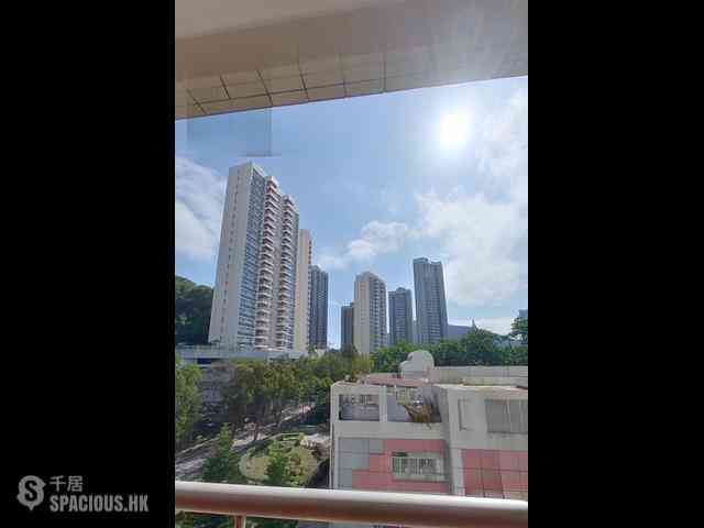Tai Hang - Elm Tree Towers Block B 03