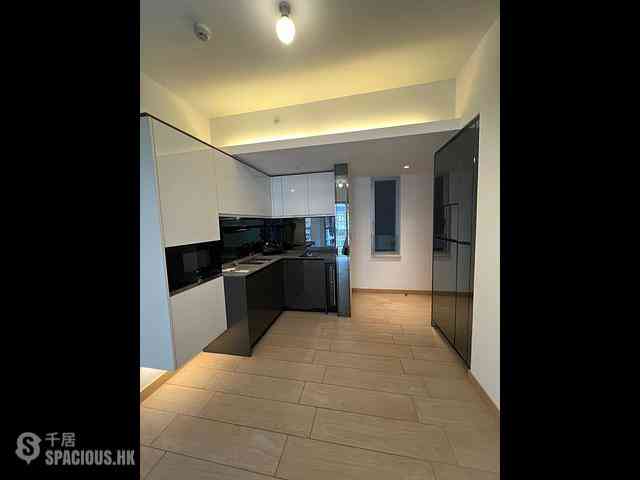 Tung Chung - Century Link Phase 1 Tower 3B 01