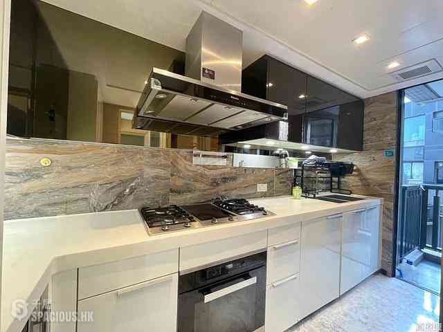 Tseung Kwan O - The Wings Ocean Wings Block 1 07