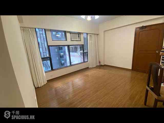 Soho - Cameo Court 01