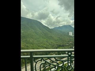 Tung Chung - Caribbean Coast Phase 2 Albany Cove Tower 8 02