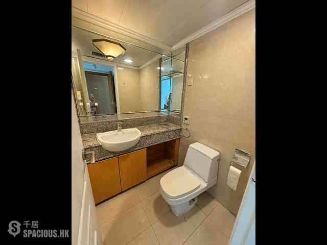 Tung Chung - Caribbean Coast Phase 2 Albany Cove Tower 8 07