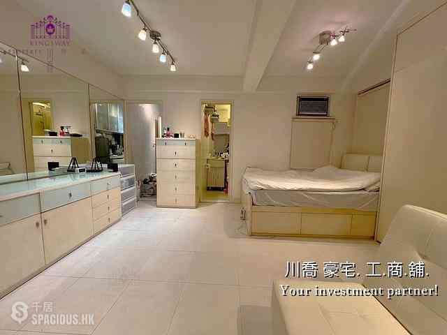 Mid Levels Central - Ka Yee Court 01