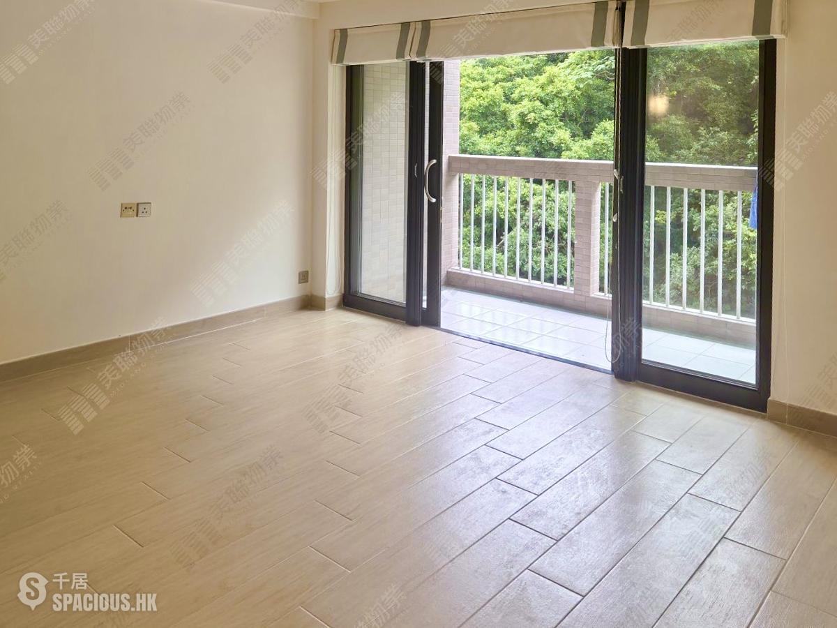 Mid Levels West - Realty Gardens 01