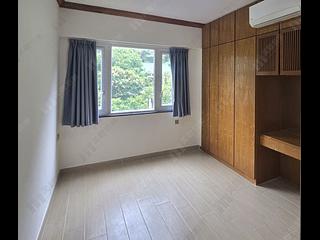 Mid Levels West - Realty Gardens 12