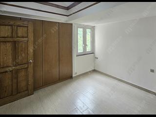 Mid Levels West - Realty Gardens 17