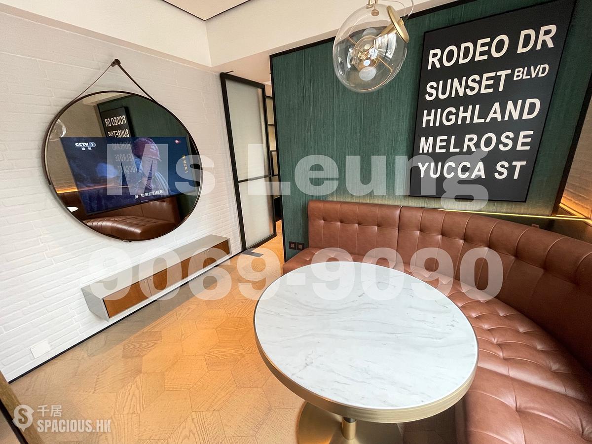 Sheung Wan - Hollywood Hill 01