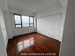 Stubbs Road - Evergreen Villa 05