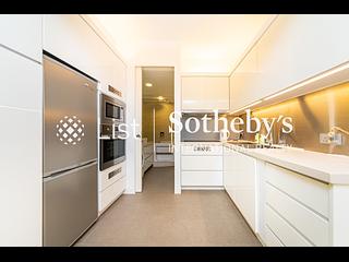 Happy Valley - Elegant Court 02