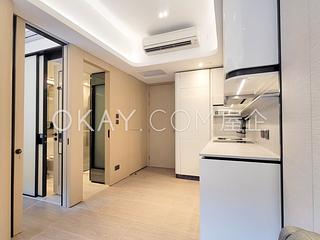Mid Levels Central - Townplace Soho 02