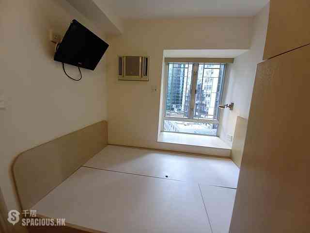 Quarry Bay - Westlands Court Ngar Lan Mansion 06