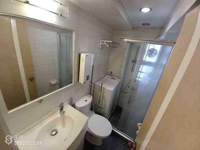 Quarry Bay - Westlands Court Ngar Lan Mansion 10