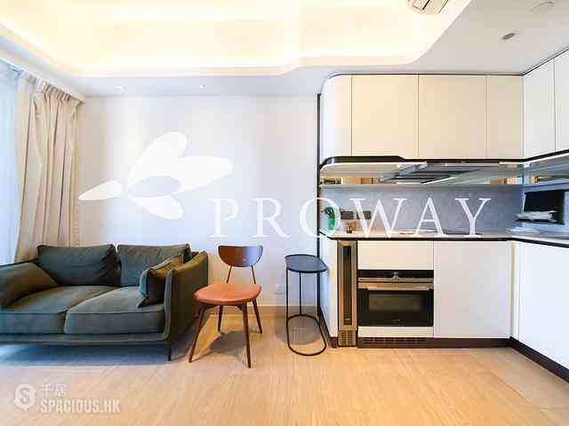 Mid Levels Central - Townplace Soho 01