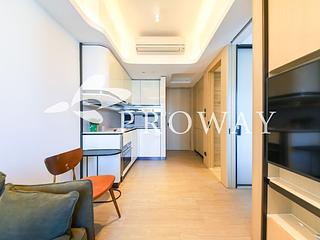 Mid Levels Central - Townplace Soho 04