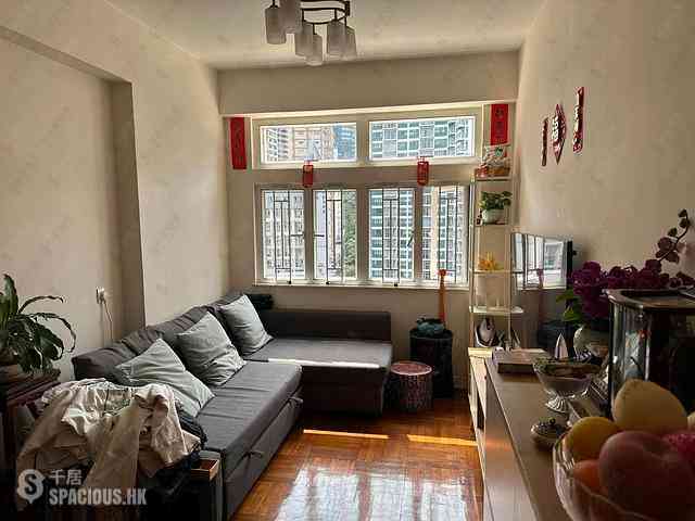 Sai Ying Pun - Silver Court 05