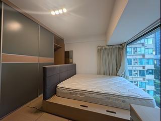 Tai Kok Tsui - Island Harbourview 04