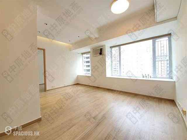Sai Ying Pun - Hansen Court 01