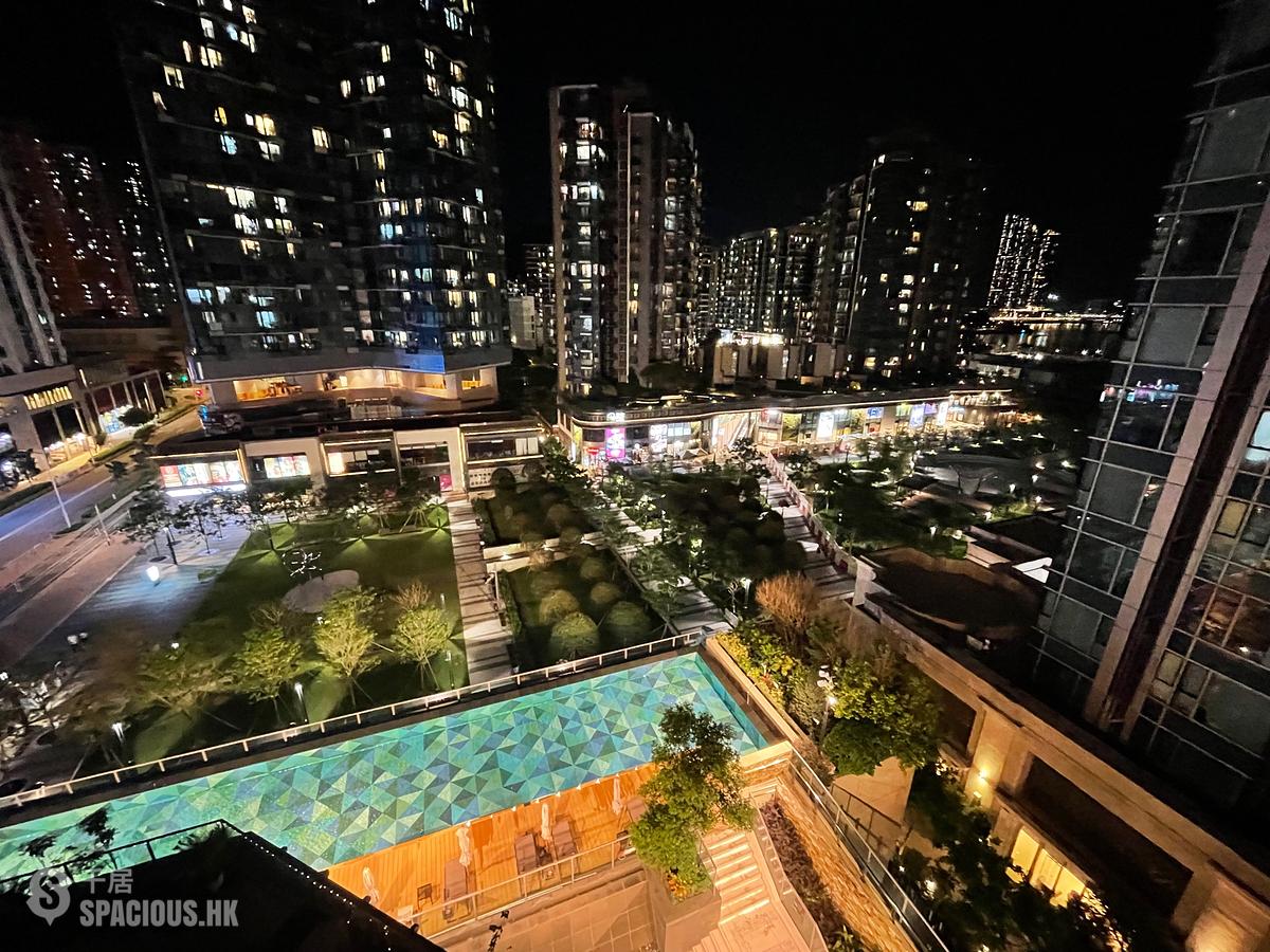 Tseung Kwan O - The Wings IIIB 01