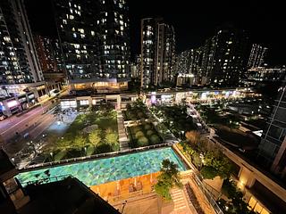 Tseung Kwan O - The Wings IIIB 03