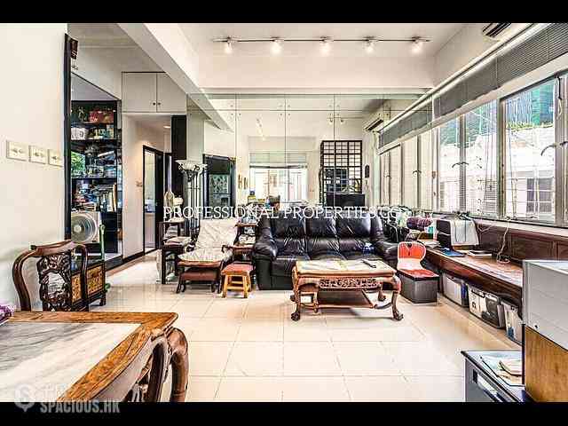 Pok Fu Lam - May Court 03