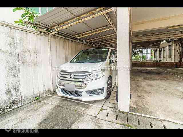 Pok Fu Lam - May Court 18