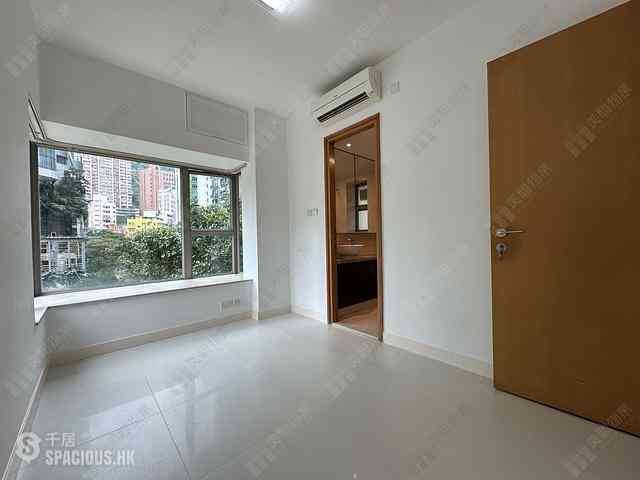 Wan Chai - The Zenith Phase 1 Block 1 06
