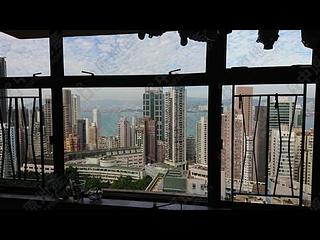Mid Levels West - Parkway Court 02