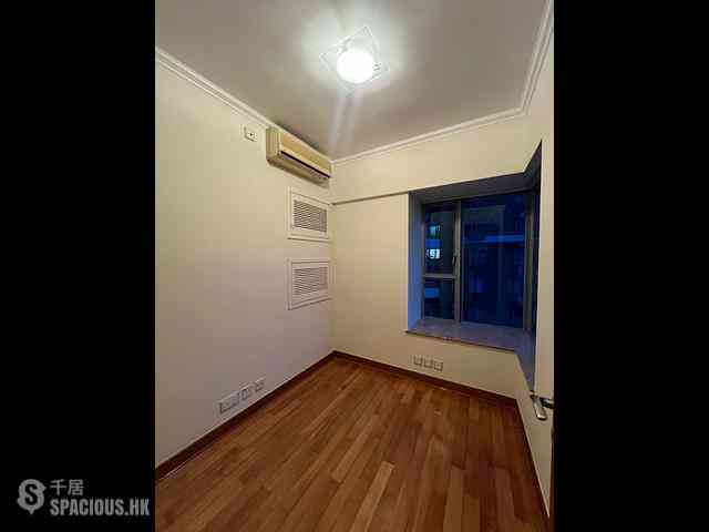 Tiu Keng Leng - Ocean Shores Phase 3 Block 11 06