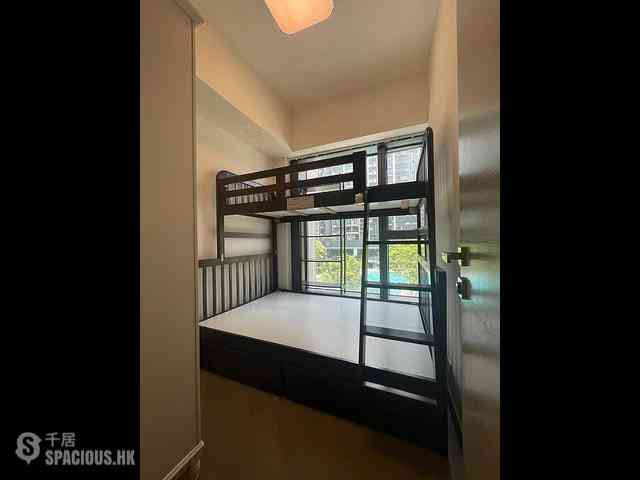 Tseung Kwan O - The Wings Ocean Wings Block 8 06