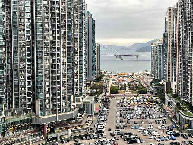 Tseung Kwan O - The Wings The Wings 01