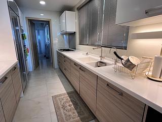 Mid Levels Central - The Mayfair 10