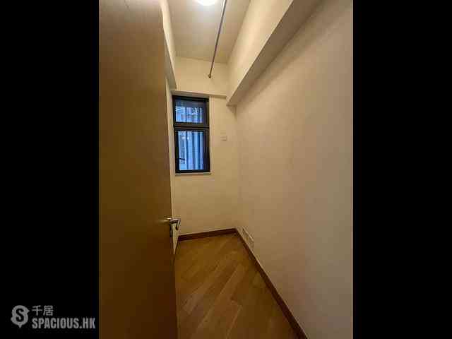 Tseung Kwan O - The Wings II Block 1B 06