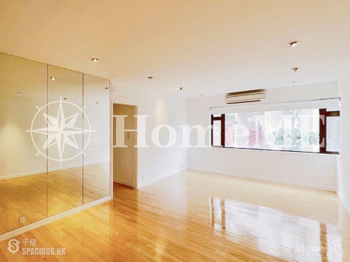 Mid Levels Central - Kam Fai Mansion 01