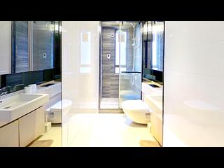 Sheung Wan - 106-108, Jervois Street 13