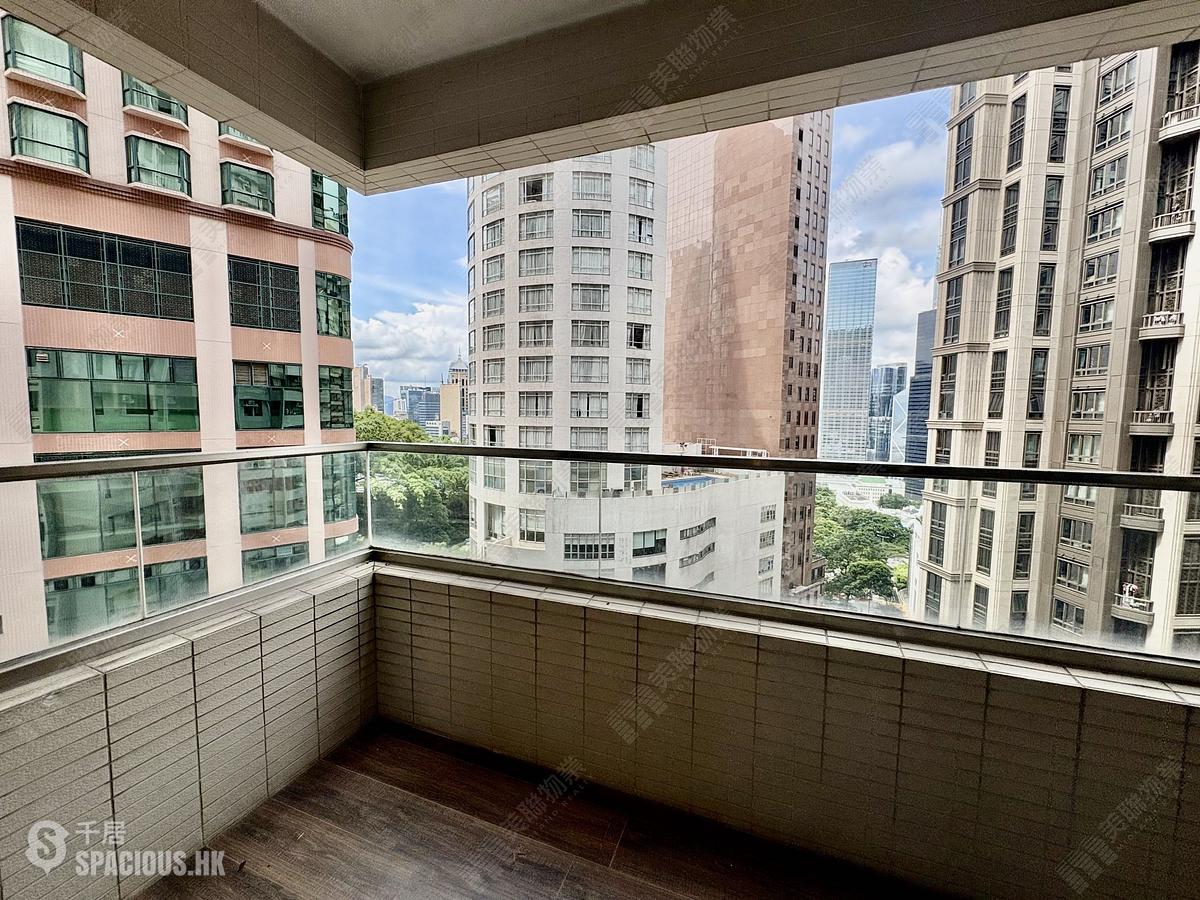 Mid Levels Central - Macdonnell House 01