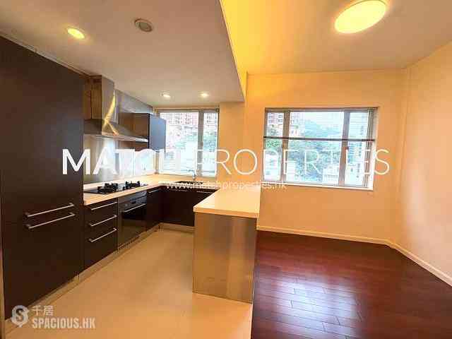 Causeway Bay - Empire Court 01