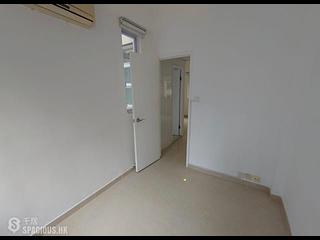 Poho - 49-51, Sai Street 04