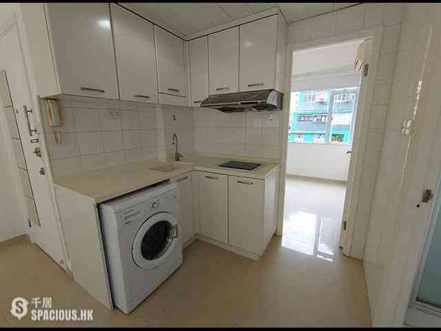 Poho - 49-51, Sai Street 05
