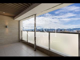 Stubbs Road - Evergreen Villa 03