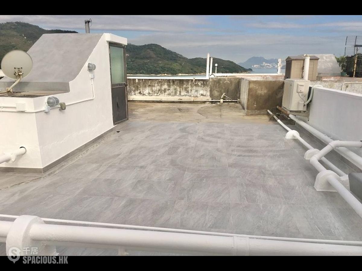 Mui Wo - Gallop Court 01