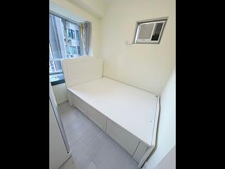 Mid Levels Central - Windsor Court 02